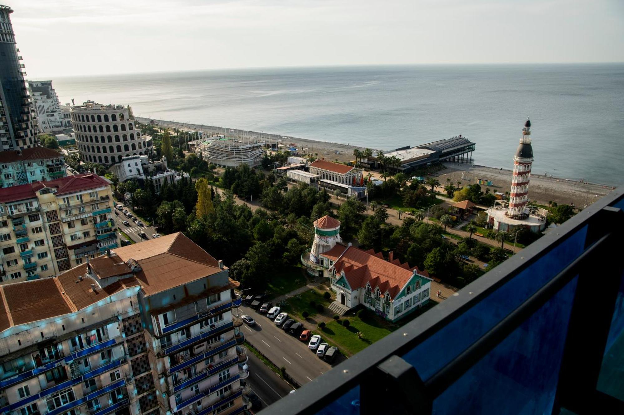Orbi City 24-7 Panoramic Views Batumi Exterior foto